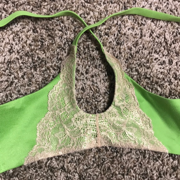 VS Racerback Bra - Picture 5 of 5